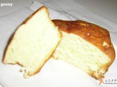 蜂蜜蛋糕切开-北京稻香村(第三店)