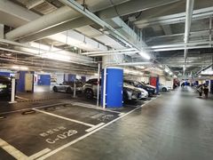 -兴业太古汇·停车场