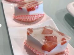 鲜奶木瓜冻糕-粤式早茶希朋喜宴