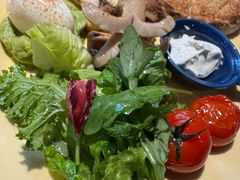 -JINNS锦时 steak&pizza(浸信会礼拜堂旧址店)
