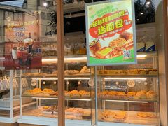 -85度C(生甜甜圈研究工坊·上海平凉店)