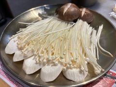 菌菇拼盘-韩宫宴烤肉·料理(砂之船奥特莱斯店)