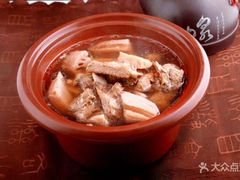 莲藕炖排骨-百年神厨·地道川菜(清江西路店)