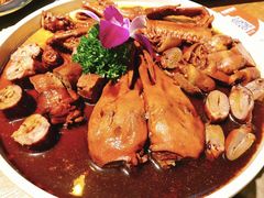 -三人行骨头王火锅(长寿店)