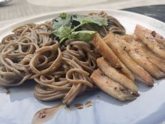 椒麻低温猪颈排荞麦面-The Rug Cafe(王府中环店)