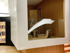 -涨巢·潮玩水疗局