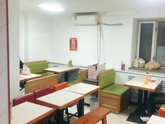 用餐区-安发瞧麻辣烫(总店)