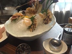 -泓炙颐凤鲜海鲜火锅料理(桐乡店)