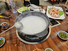 -御膳粥·牛乳粥底火锅·地道顺德菜(容桂店)