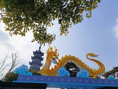 -龙华寺