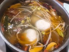 酸萝卜鸭架汤-守柴炉烤鸭(科华中路王府井店)