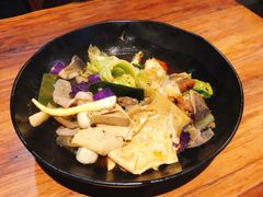 -万记麻辣烫国展总店
