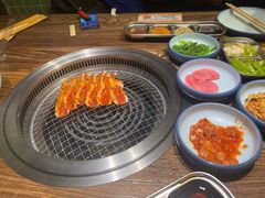 -明洞阿姨·韩式酱蟹烤肉·创意料理(三元桥店)