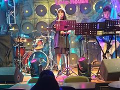 -MARU玛露音乐餐厅(大学路店)