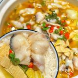 🐟西安人均50💰青椒鱼汤泡饭我真的会爱死…