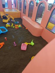 -孩子王童乐园(余姚万达店)