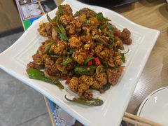 炒鱼白-海兰江石锅饭(水上店)