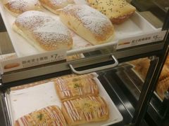 -85度C(生甜甜圈研究工坊·上海平凉店)