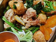 -暖食光·台式家庭餐厅·生日主题店(万达店)