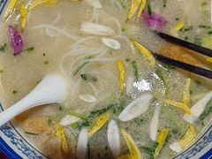 -香麒园·过桥米线·南湖雅宴