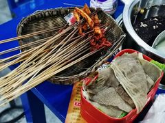 -马路边边·成都串串(翠柏路店)