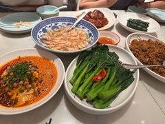 -泓历皇朝酒店(东亭店)