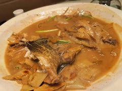 -老街坊美食汇(玉兰大街店)