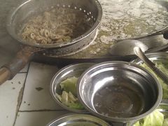 灶台-周记翘脚牛肉