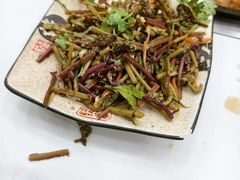 -老渔翁笨锅炖(迎宾路总店)