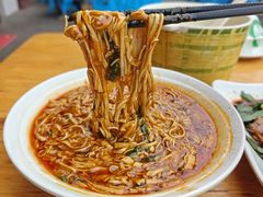 -柏合黄记豆腐皮饭店
