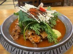 -喇喇排骨火锅·传统韩式脊骨汤(望京西园总店)