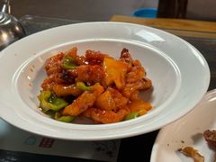 咕噜肉-雪湖煜辰鱼头老店(雪野湖店)