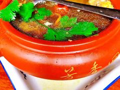 汽锅鸡-小厨子私房菜·云南美食店