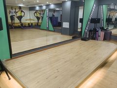 -爱尚游泳健身(外交公寓店)