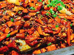 怪味-江边城外烤全鱼(龙德广场店)