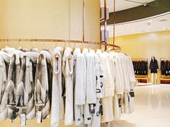 精品水貂服饰-肃宁华斯国际裘皮城