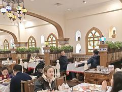 -清真·玛丽亚新疆菜主题餐厅(浙江中路店)