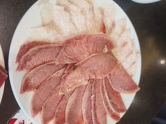 -周老三跷脚牛肉·全牛火锅(非遗传承店)
