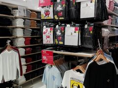 -优衣库(威海威高购物中心店)