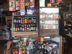 -席娜卡琳火车铁道夜市