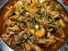 牛蛙煲-胖哥俩肉蟹煲(湖滨银泰in77店)