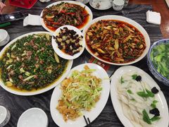 -江湖黑大兔(杨家坪店)