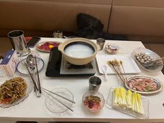 -白仁仔· 活烤海鲜 宵夜(豫园店)