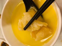 -鲜入围煮花胶鸡海鲜火锅