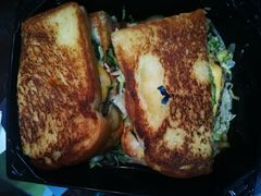 -The Habit Burger Grill 哈比特汉堡(爱琴海店)