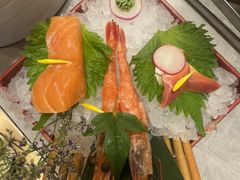 刺身五品-一绪に寿喜烧(荟聚店)