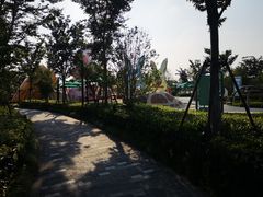 -季高兔窝窝亲子园(上海薰衣草公园店)