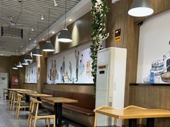 -三好食堂(煎饺·馄饨·肉饼米线·盛世广场店)