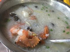 -覃记海鲜美食餐厅