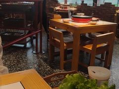 大堂-么肆烤肉·中式自助·烤肉大排档(街道口季佳PAI店)